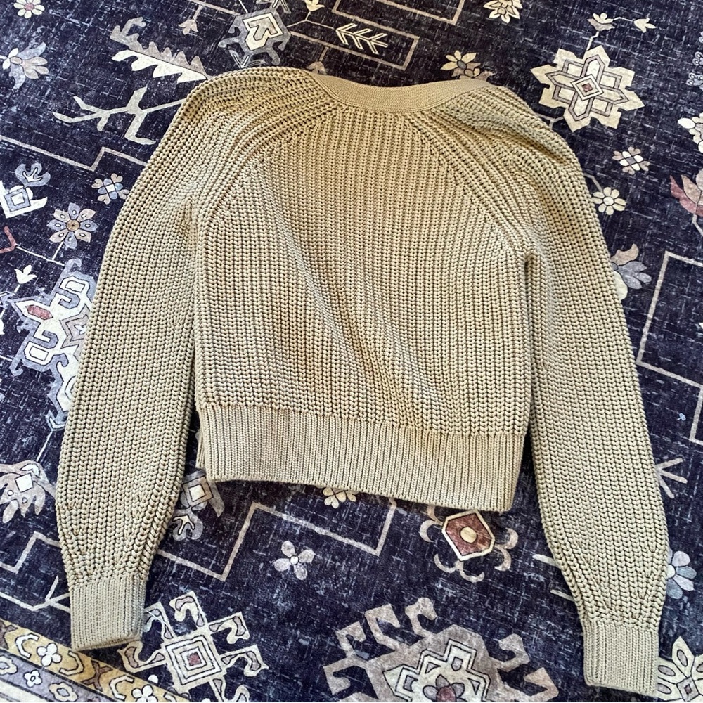 Everlane Cropped Chunky Cardigan - Picture 5 of 5